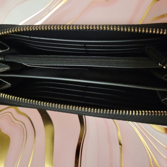 Kate Spade Wallet - Picture 3 of 4